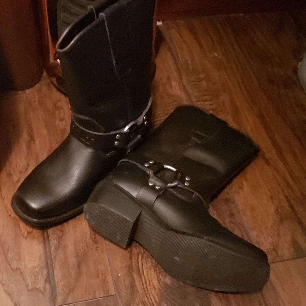 Kids boots